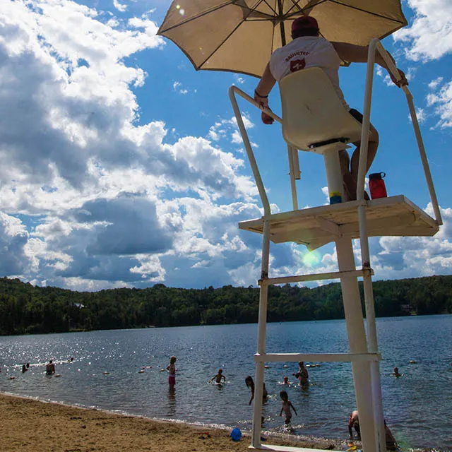 Lakes with beaches - Official Mont Tremblant