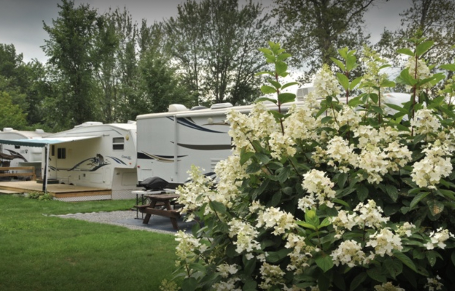 Camping Chutes aux Iroquois, camping in monttremblant