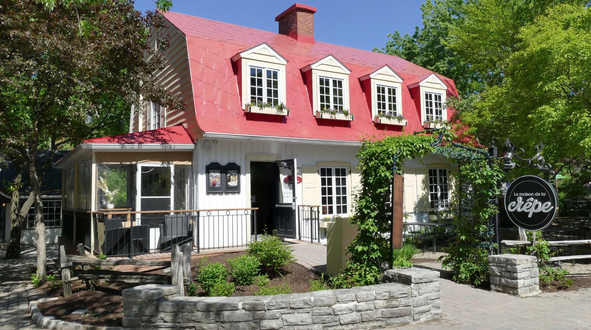 The Crêperie, mont tremblant dessert shop